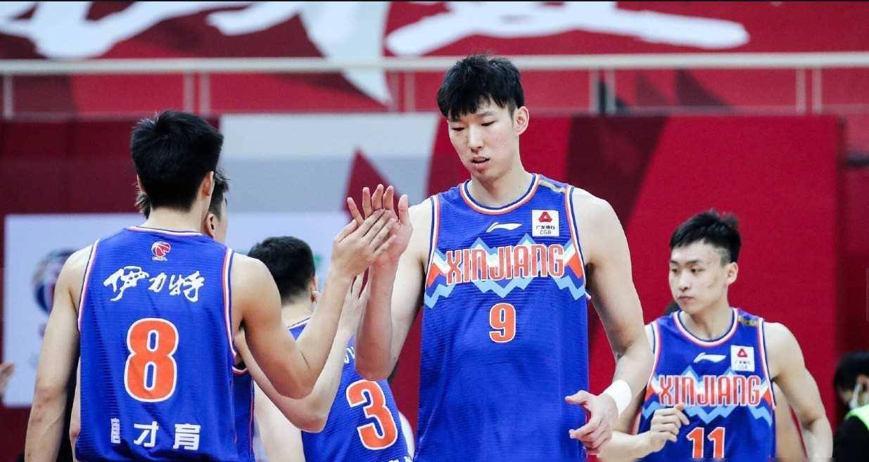 爵士联赛领先，周琦打出全面表现
