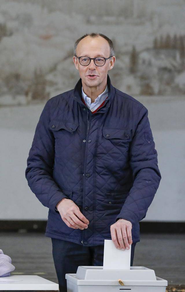 关于阿恩斯堡全力备战，力争在德国联赛中异军突起的信息