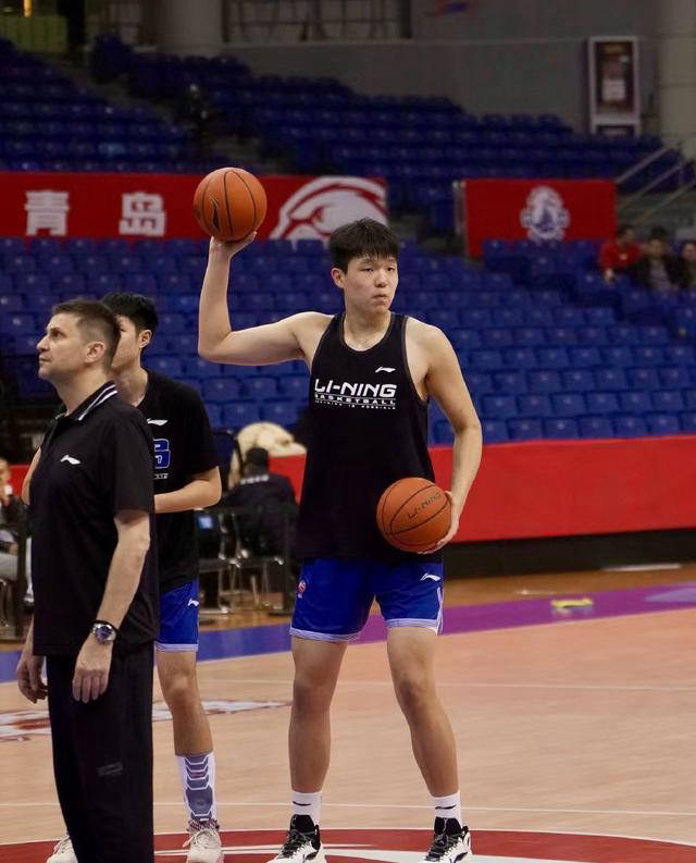 甘肃男篮取得关键胜利，球队继续前进！的简单介绍