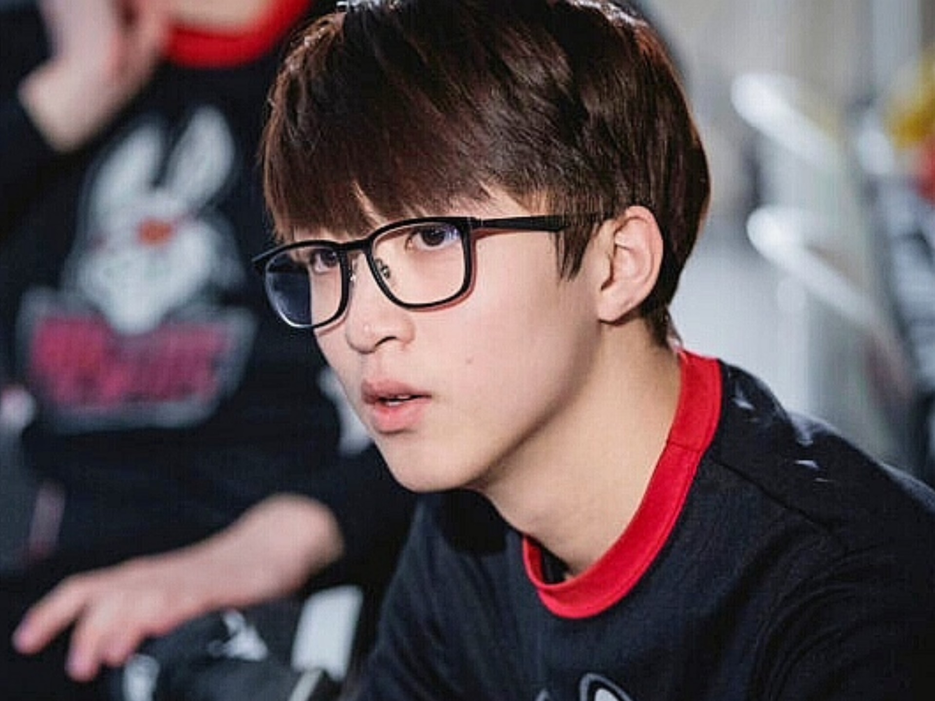 关于NS横扫TES，Hanssama极限生还后反打宿敌对决2025世界赛，让粉丝疯狂欢呼的信息