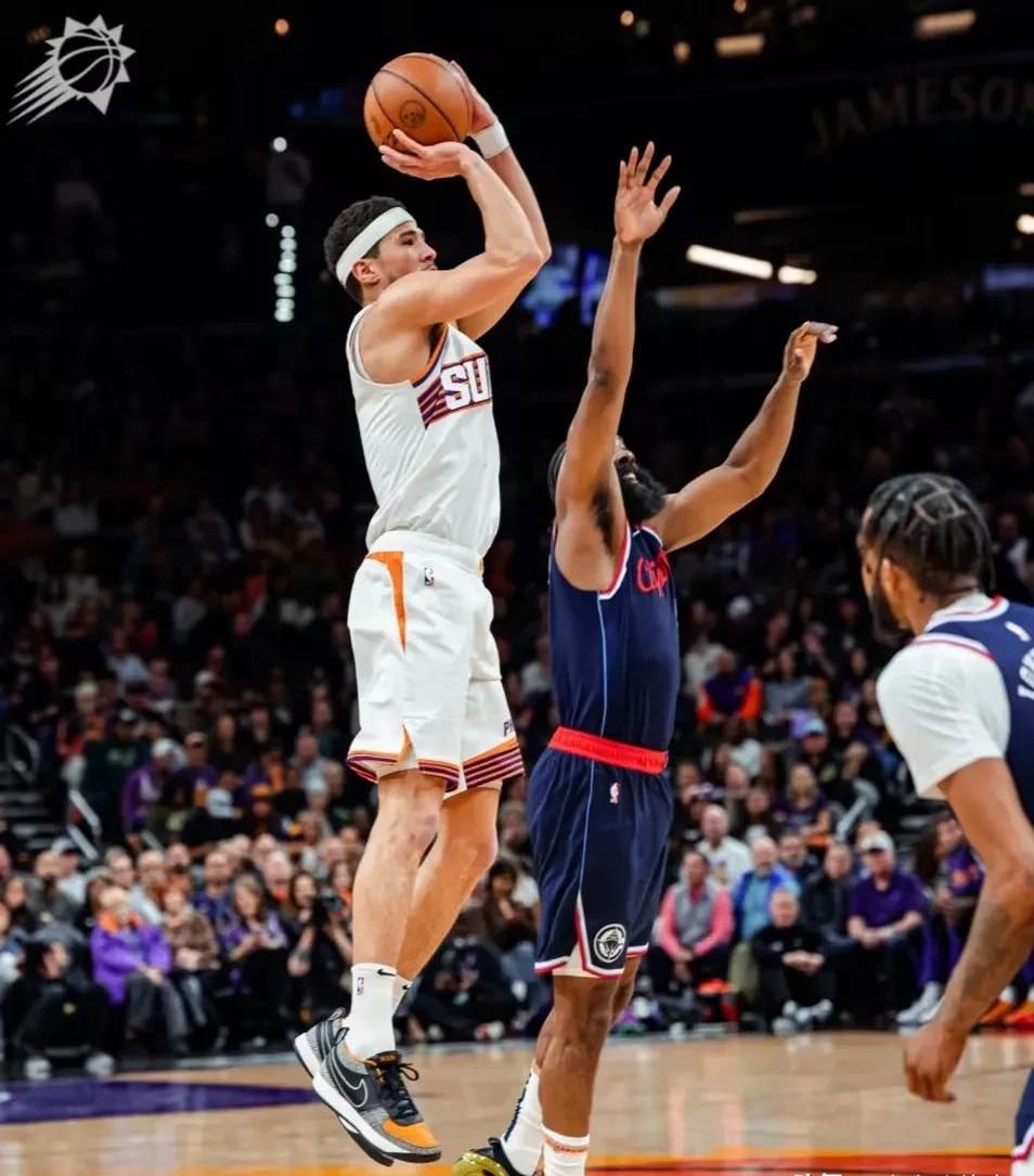 太阳惨败快船,季后赛前景不妙 太阳惨败快船,季后赛前景不妙