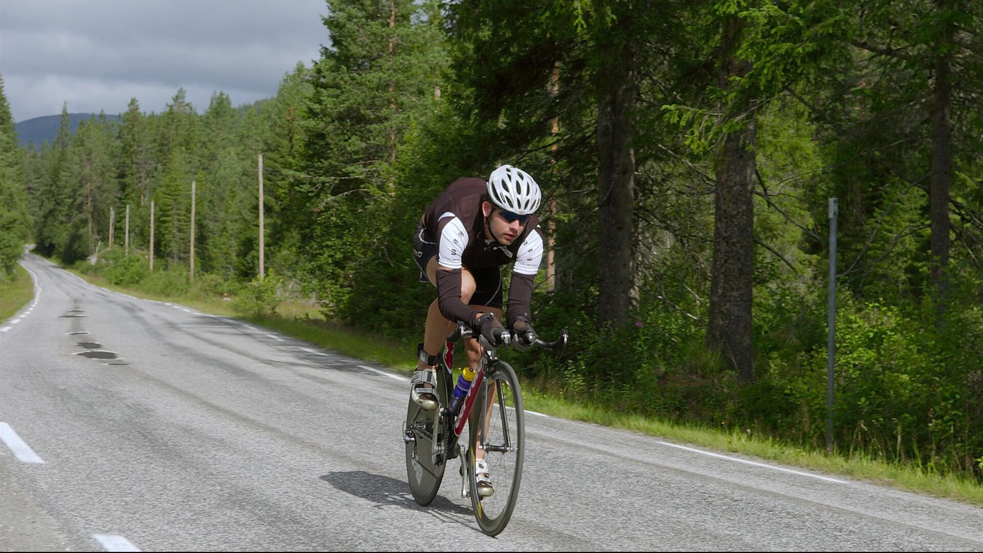 新王登基,旧神不朽,法国队掀翻马来西亚,安赛龙继续统治时代